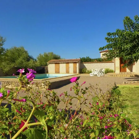 Holiday home Beautiful Holiday Home In Argeliers With Pool