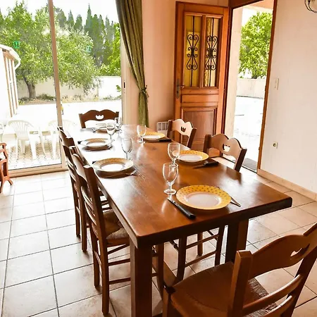 Holiday home Beautiful Holiday Home In Argeliers With Pool