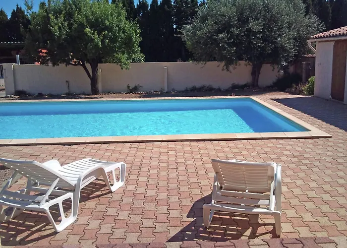 Сasa de vacaciones In Near Sandy Beaches *